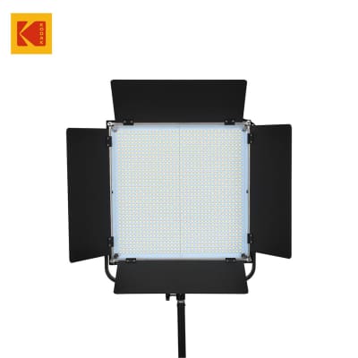 KODAK V1152M LED VIDEO LIGHT WITH BARN DOOR AND REMOTE | Lighting
