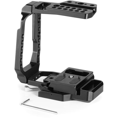 SMALLRIG CVB2255 HALF CAGE WITH QUICK RELEASE PLATE FOR BMPCC 4K & 6K