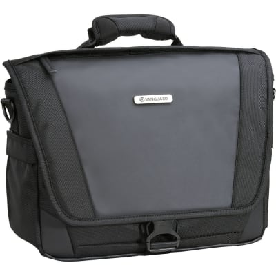 VANGUARD VEO SELECT 33 BK CAMERA MESSENGER BAG (BLACK) | Camera Cases and Bags