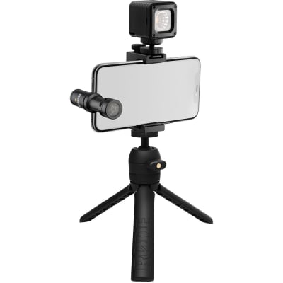 RODE VLOGGER KIT IOS EDITION FILMMAKING KIT FOR MOBILE DEVICES WITH LIGHTNING PORTS